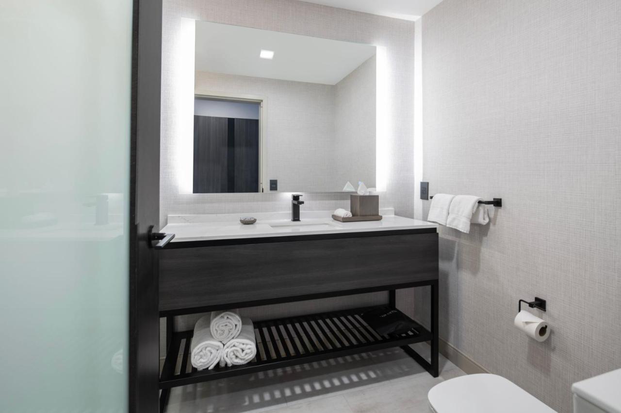 The Artisan At Tuscan Village, Salem, Nh, A Tribute Portfolio Hotel Esterno foto