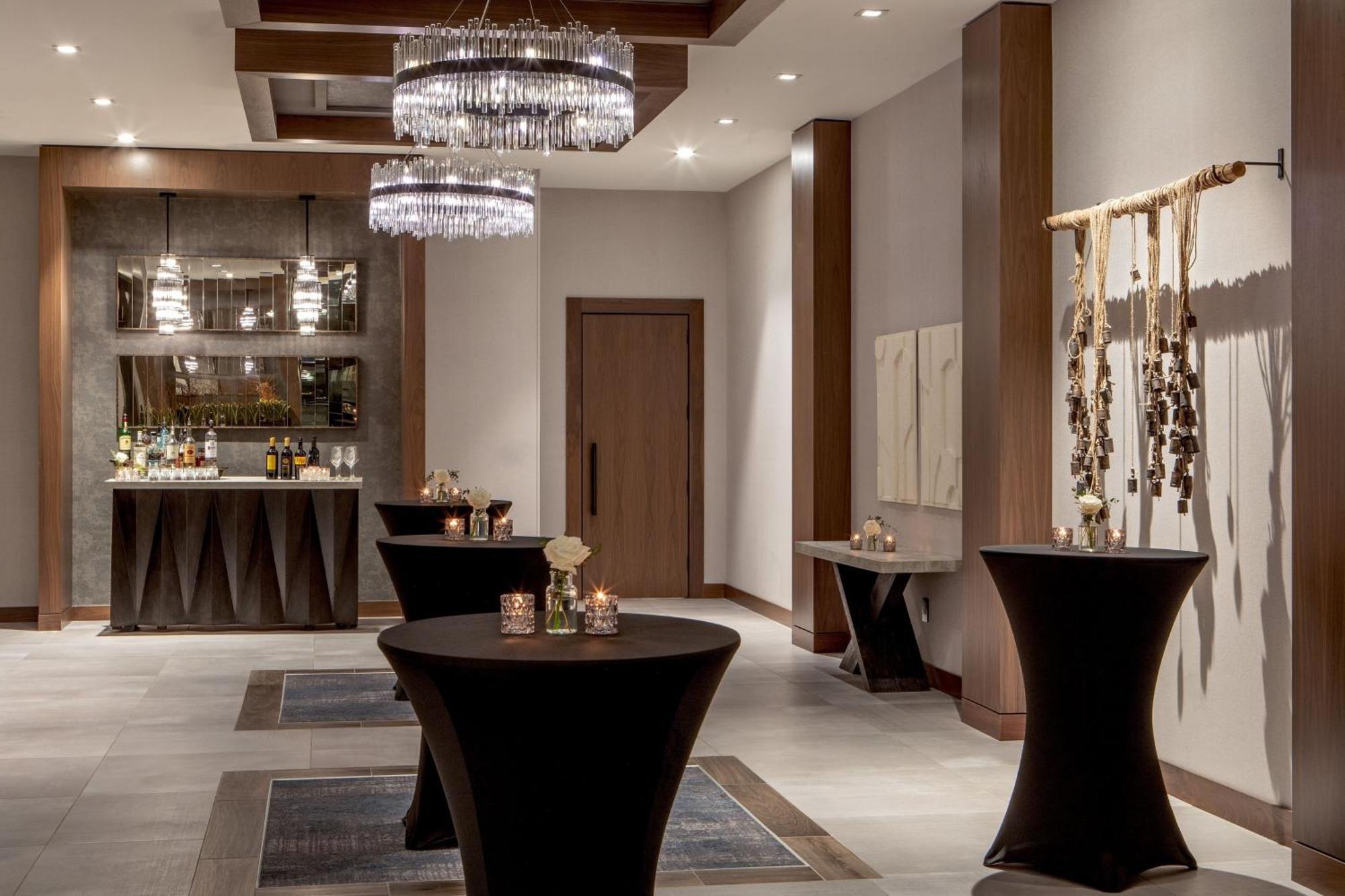 The Artisan At Tuscan Village, Salem, Nh, A Tribute Portfolio Hotel Esterno foto