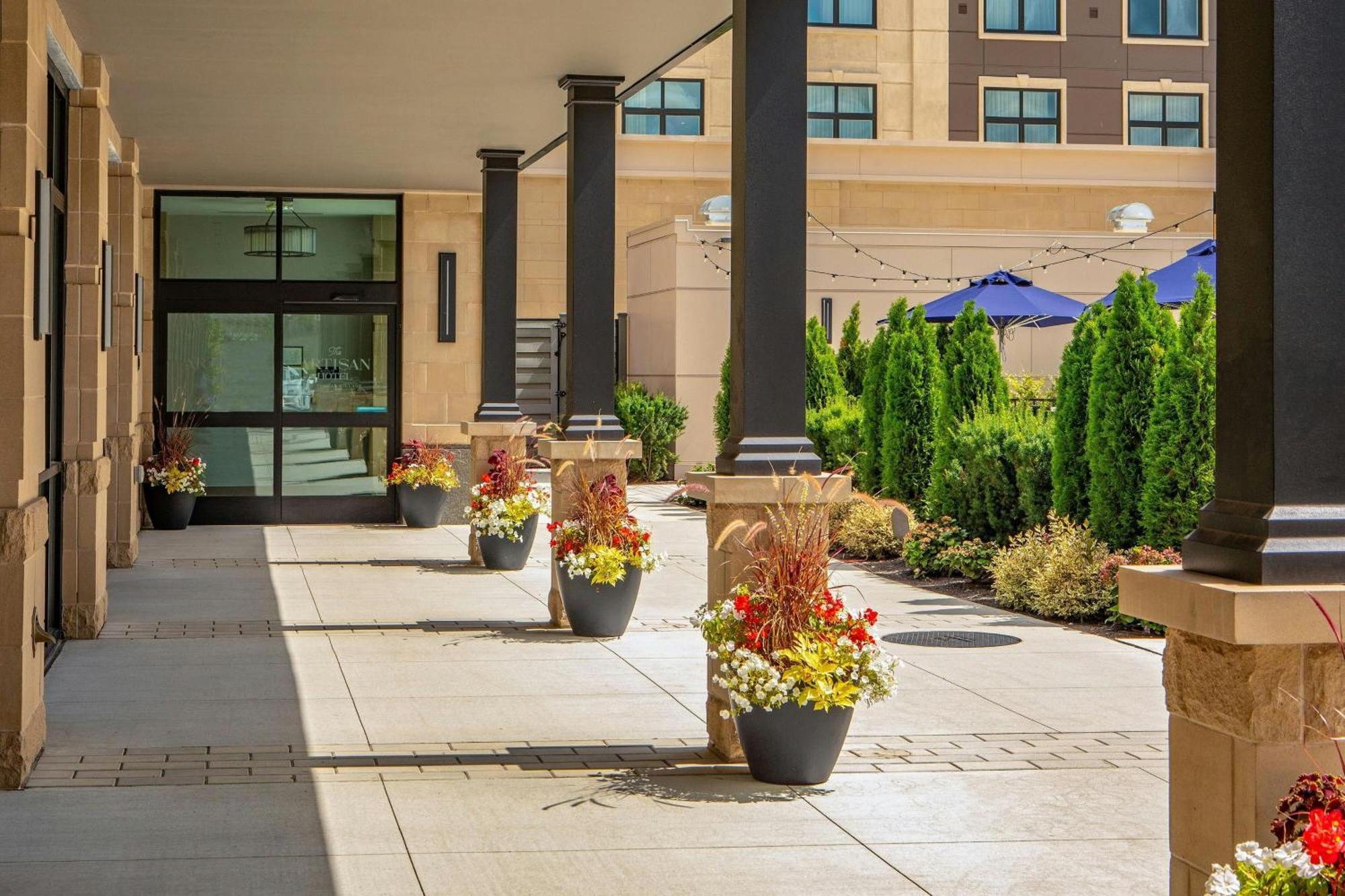 The Artisan At Tuscan Village, Salem, Nh, A Tribute Portfolio Hotel Esterno foto